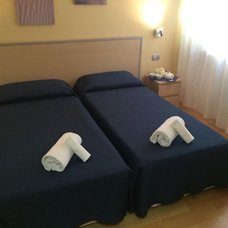 Hotel Butterfly Montecatini Terme Rum bild