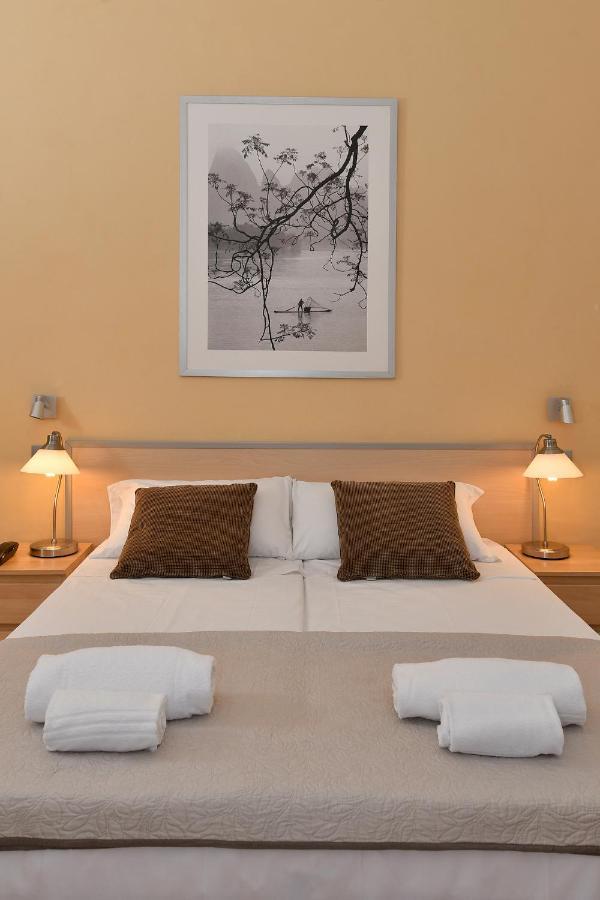 Hotel Butterfly Montecatini Terme Exteriör bild