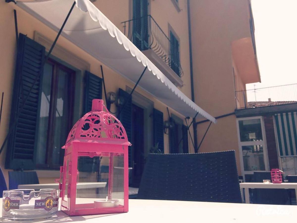 Hotel Butterfly Montecatini Terme Exteriör bild